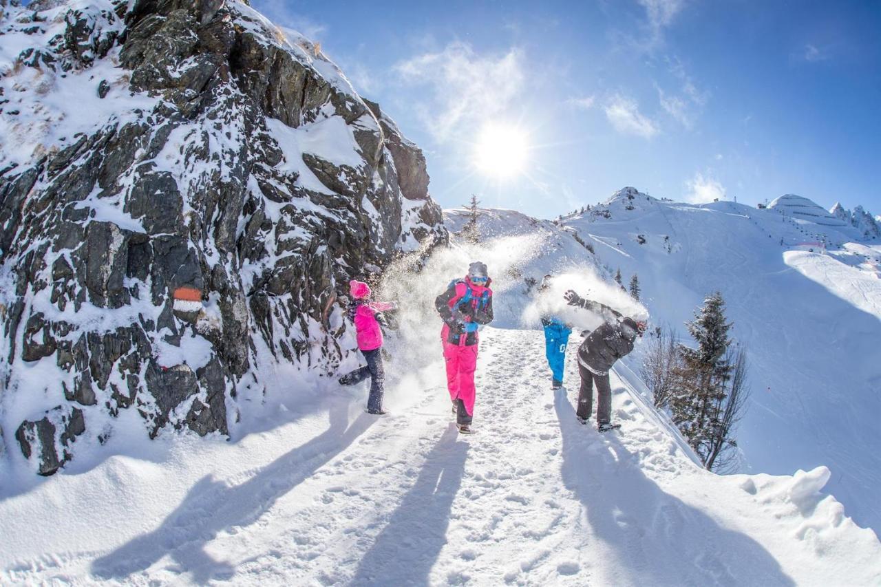 Lodge Schönfeld Schlitters Exteriör bild